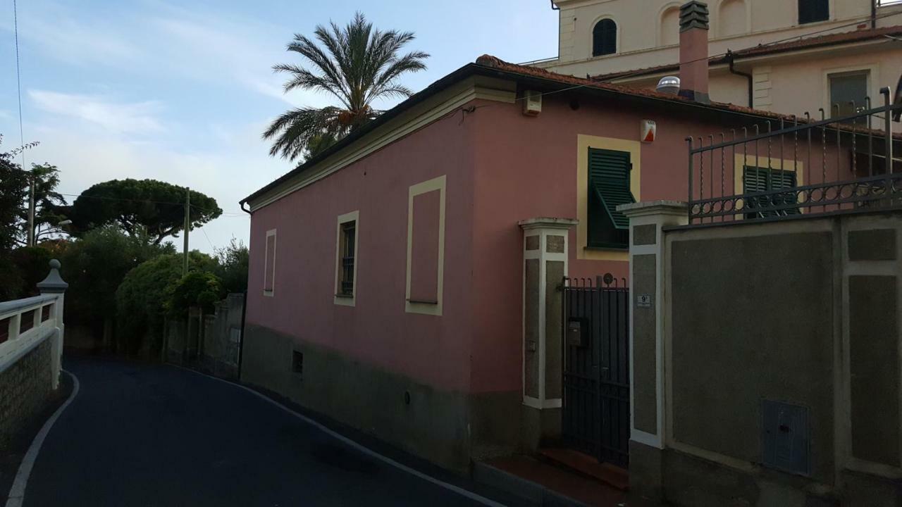Casa Vacanze Cristina Imperia Εξωτερικό φωτογραφία