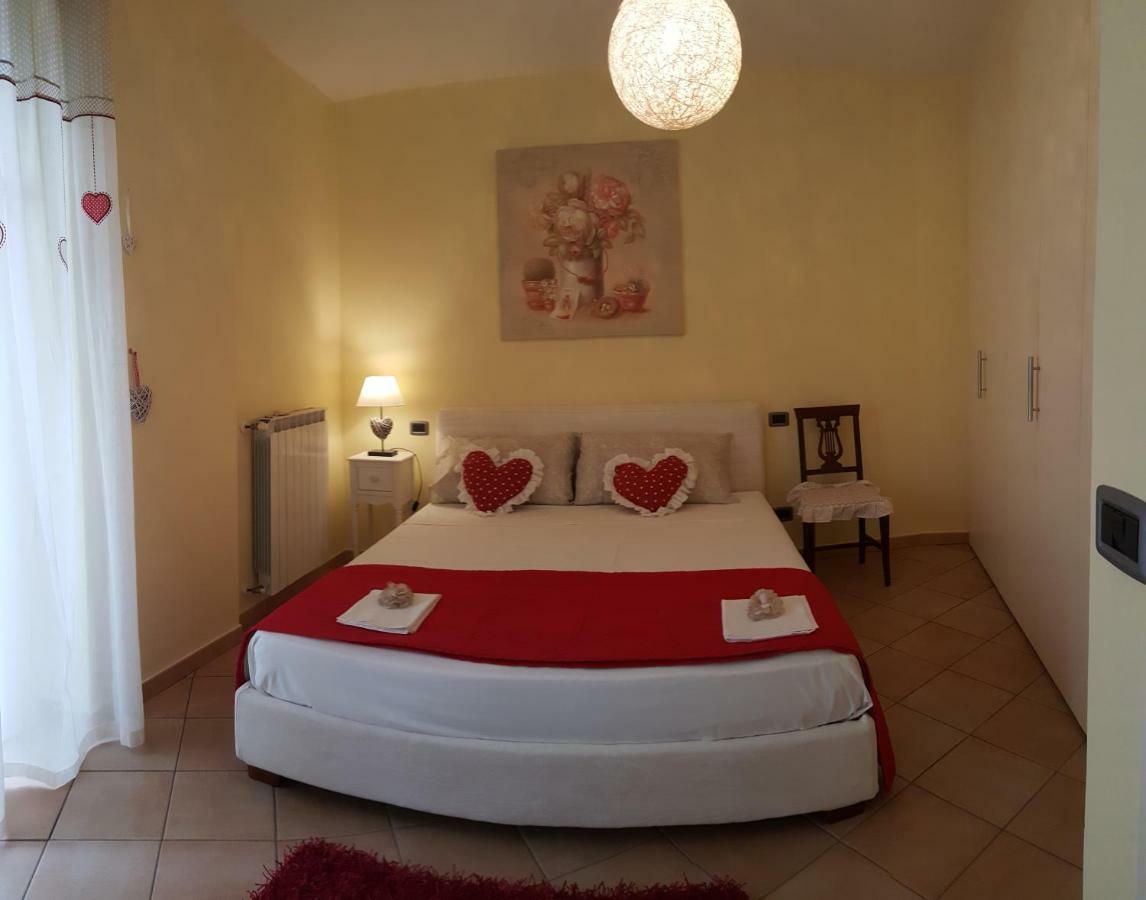 Casa Vacanze Cristina Imperia Εξωτερικό φωτογραφία